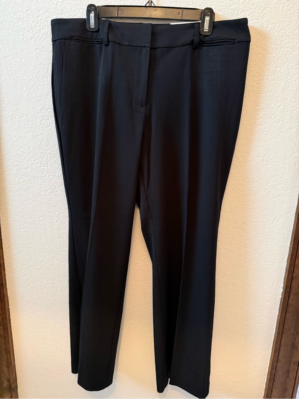 LOFT Classic Black Women's Dress Pants - Professional Tailored Fit